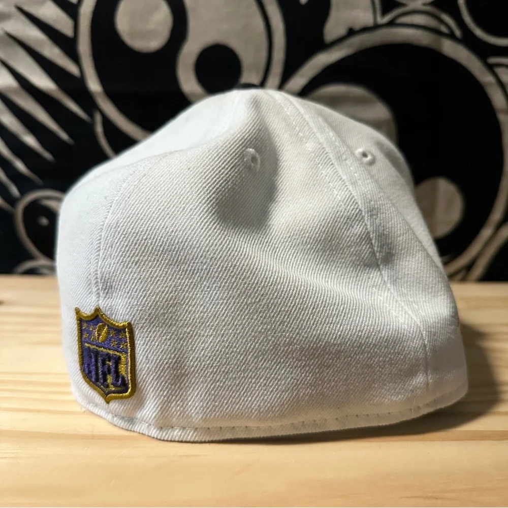 Baltimore Ravens Football Vintage Style 7 1/2 Fitted Hat - Picture 2 of 6